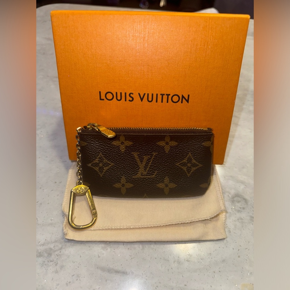 Louis Vuitton Key Pouch monogram